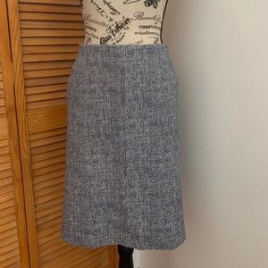 Lands’ End A-line navy blues print skirt w/POCKETS